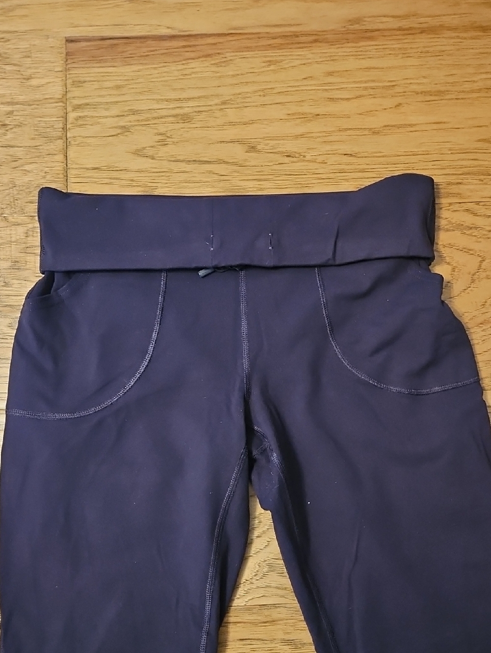 lululemon Drawstring Leggings Foldover Waist Purple Size 8 With Pockets - Picture 7 of 7
